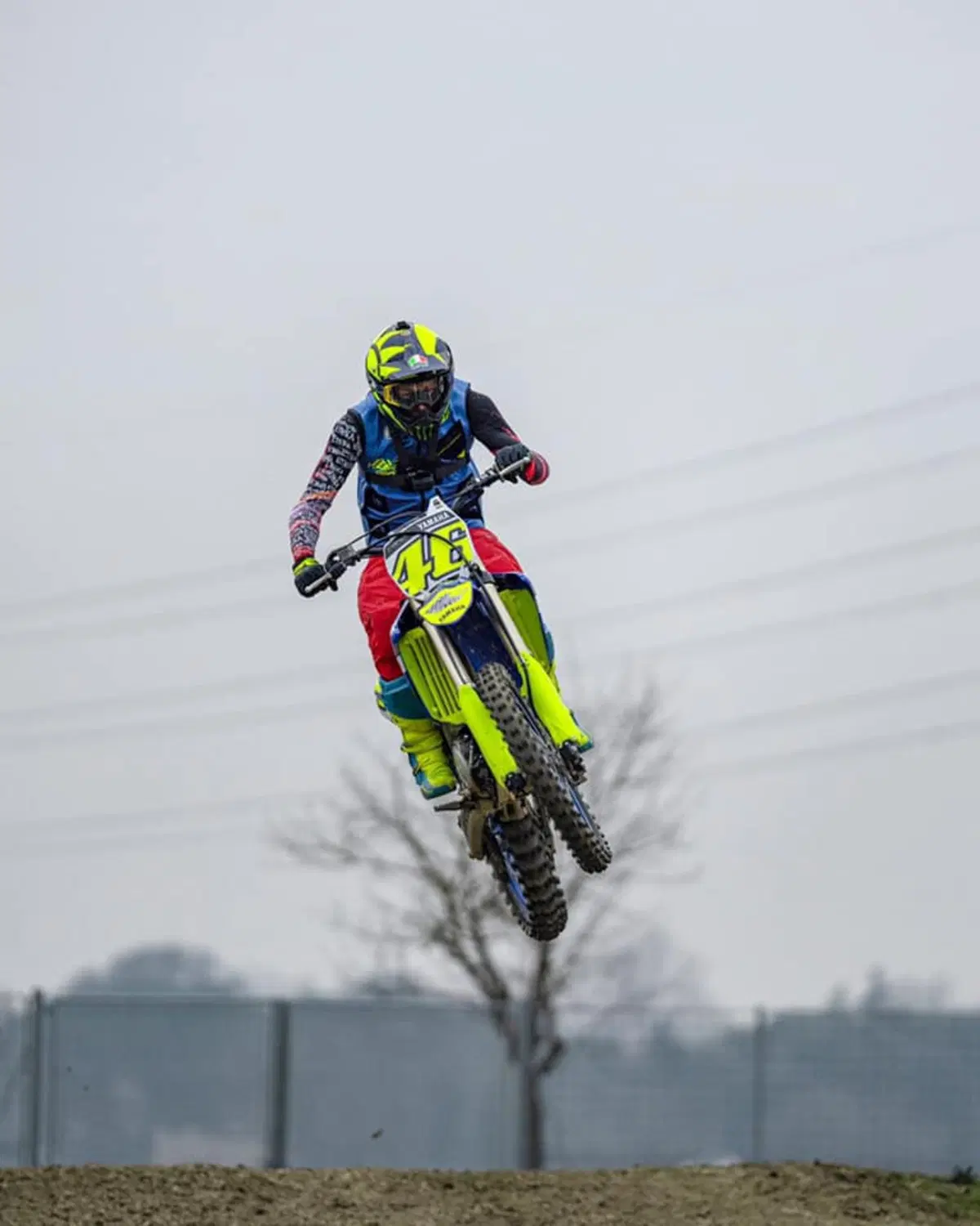Valentino Rossi: allenamento con la moto da cross [VIDEO] (6)