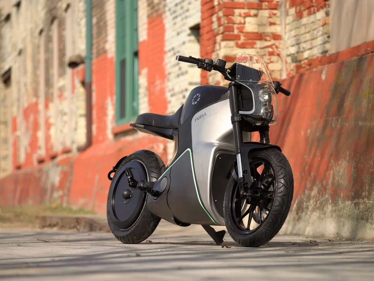 Fuell Fllow. La moto elettrica di Erik Buell in consegna nel 2020 (9)