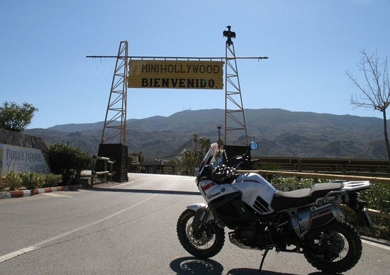 Yamaha XT1200Z Worldcrosser. Prima tappa, il deserto