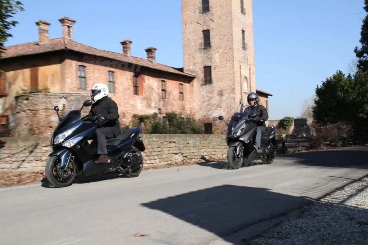Yamaha T-Max 500 2011 vs T-Max 530 2012 (4)