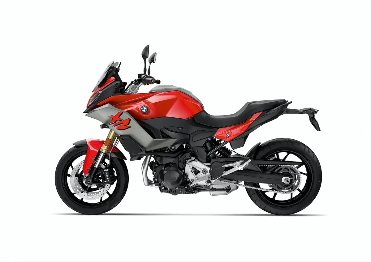 BMW F900 XR. Crossover accessibile (8)