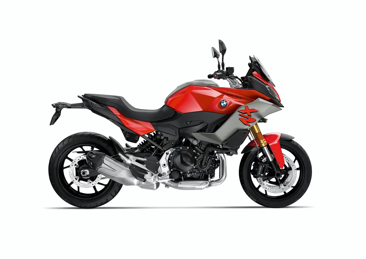 BMW F900 XR. Crossover accessibile (11)