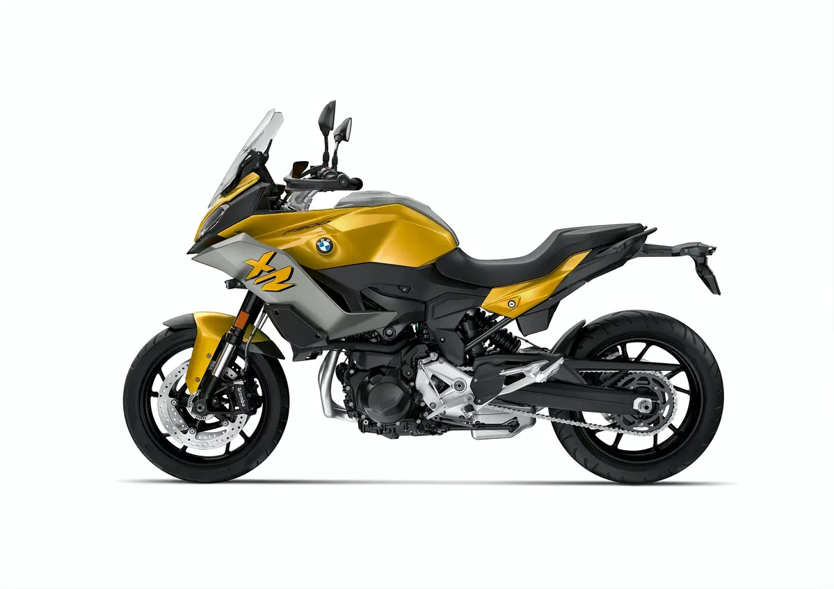 BMW F900 XR. Crossover accessibile (9)
