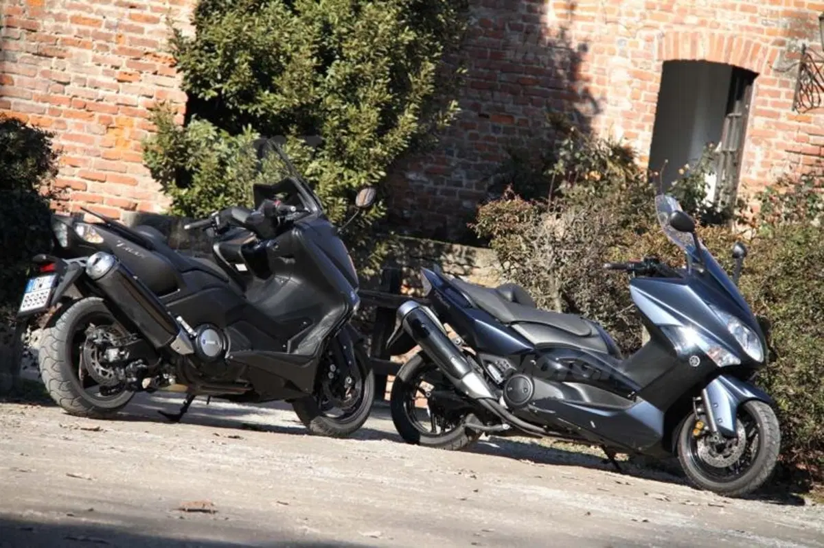 Yamaha T-Max 500 2011 vs T-Max 530 2012 (16)