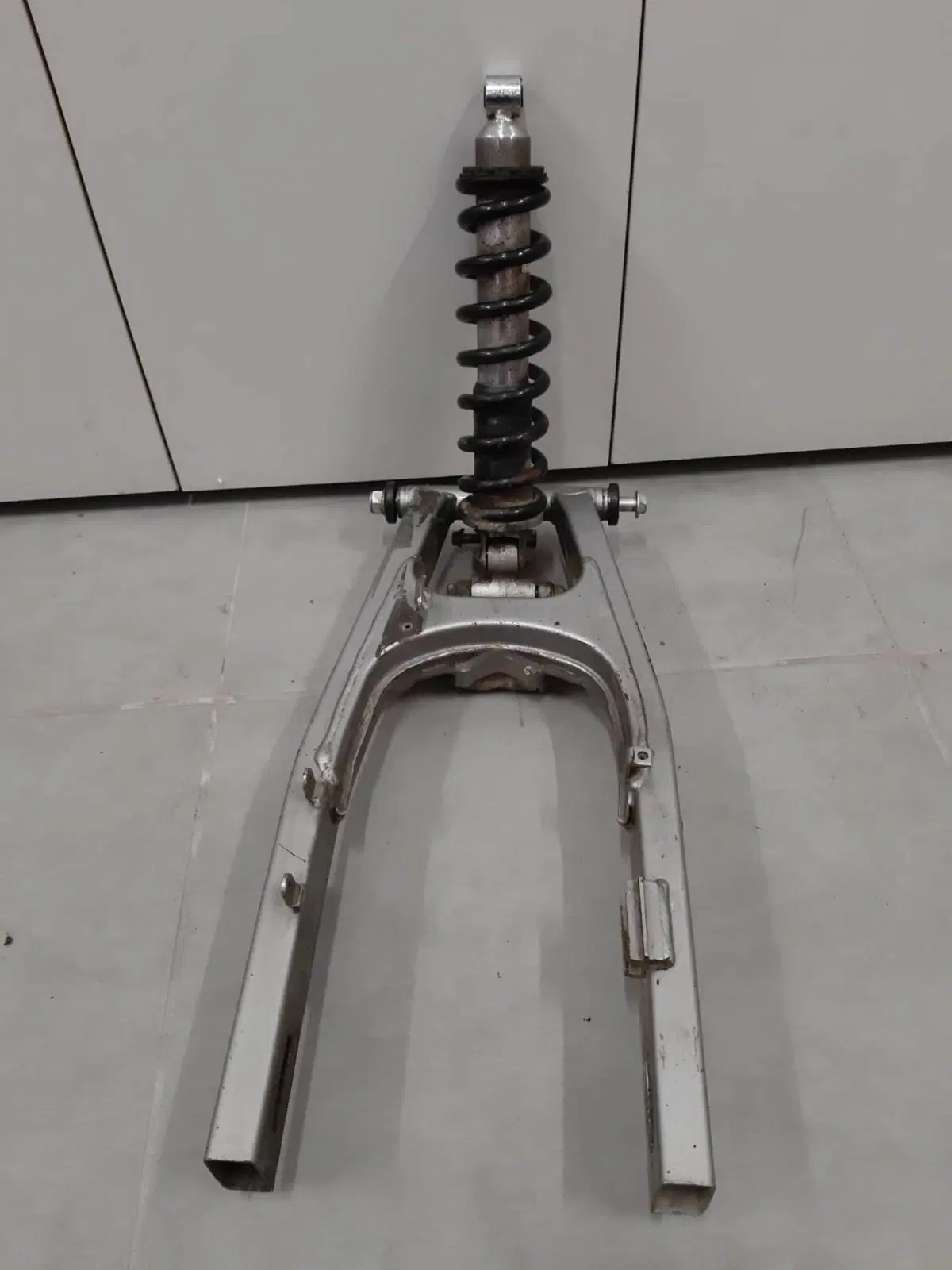 Forcellone, Mono Ammortizzatore Honda Dominator (6)