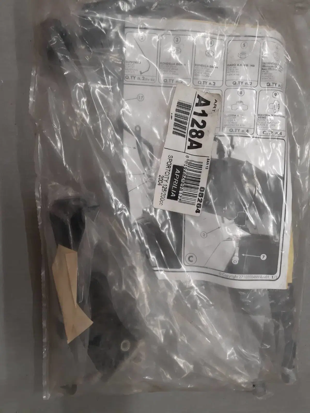 Kit attacchi givi parabrezza aprilia sport city