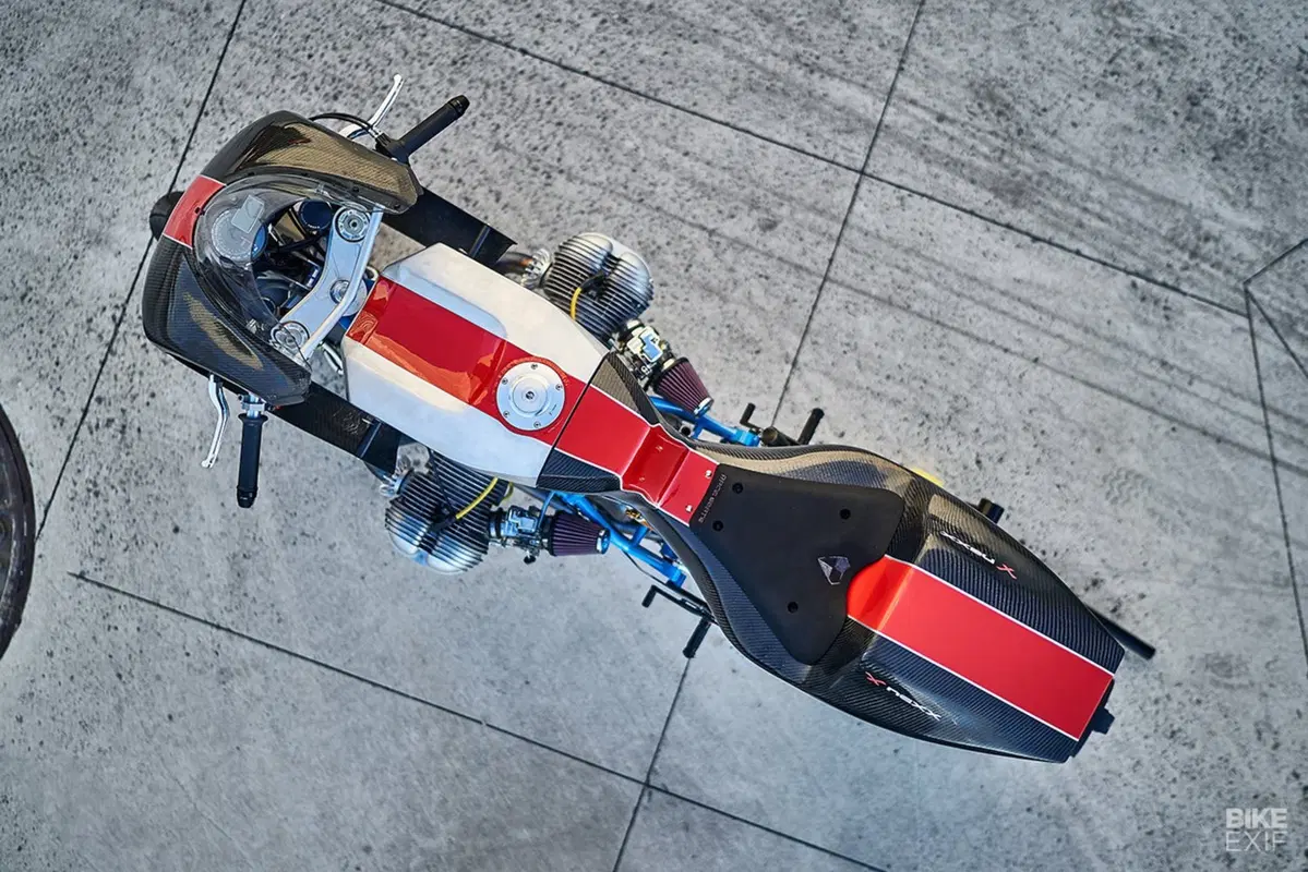 BMW R90/6: un lavoro radicale l'ha trasformata in una moto da pista (5)