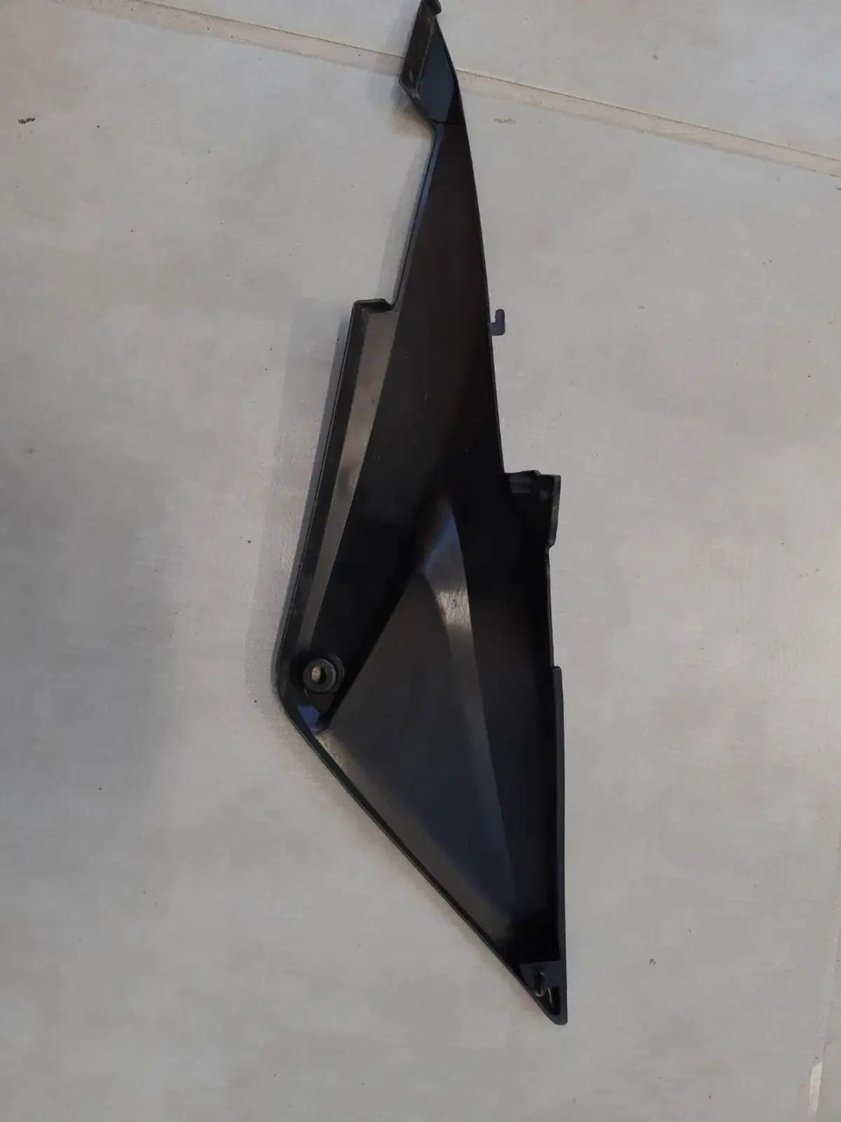 Fianchetto sottosella sinistro honda cbr 600 rr (2)