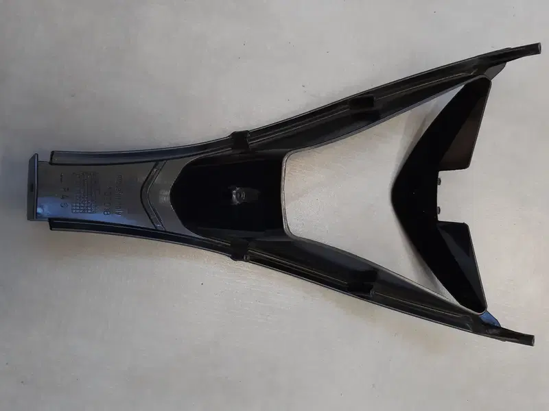 Carena anteriore APRILIA SR 50 (2)