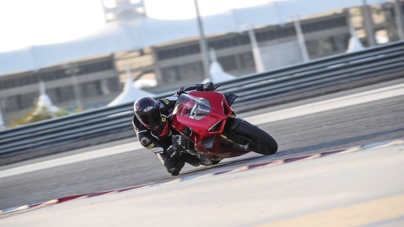 Ducati Panigale V4S 2020. Test Anteprima