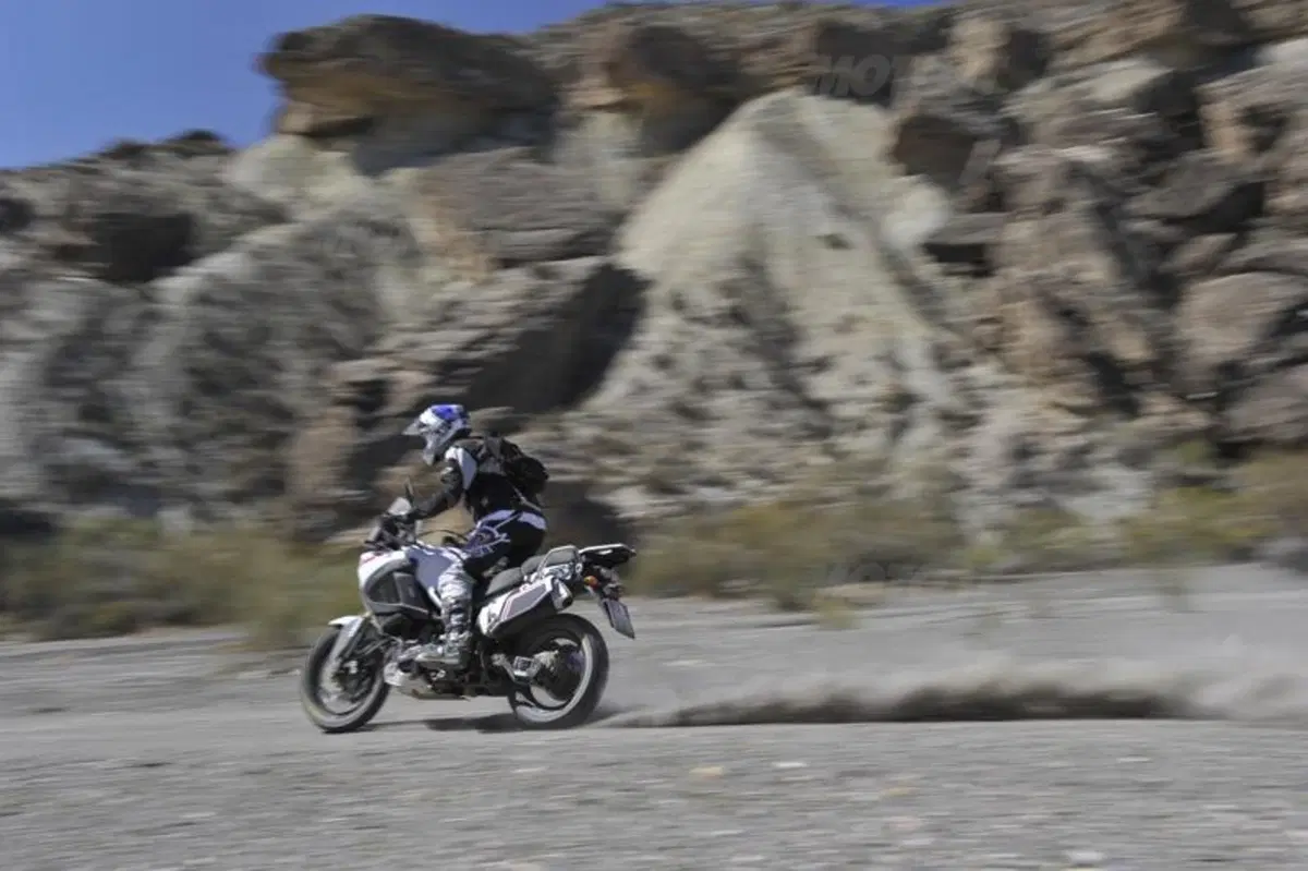 Yamaha XT1200Z Worldcrosser. Terza tappa, comfort e consumi (2)