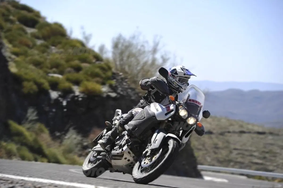 Yamaha XT1200Z Worldcrosser. Terza tappa, comfort e consumi (8)
