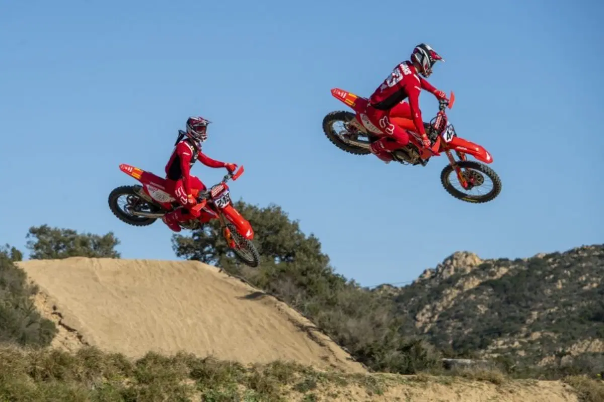 MXGP Team HRC: nuova Honda 450, e con Gajser arriva Evans  (5)