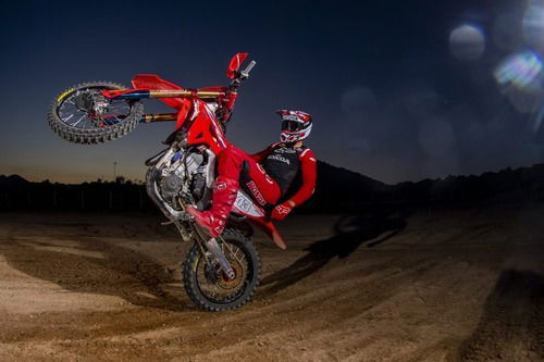 MXGP Team HRC: nuova Honda 450, e con Gajser arriva Evans  (6)