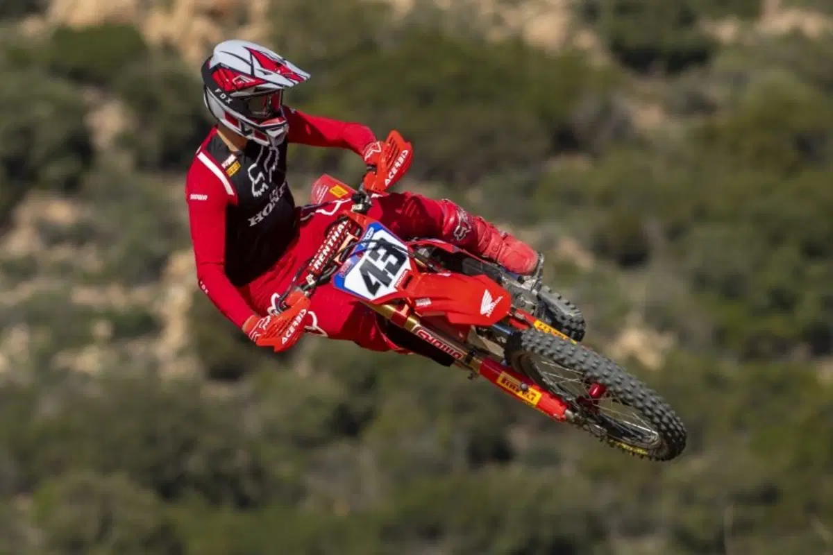 MXGP Team HRC: nuova Honda 450, e con Gajser arriva Evans  (14)
