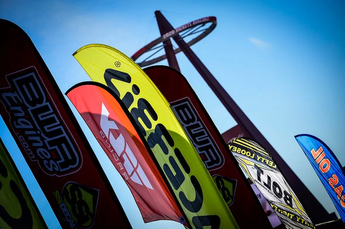 Gallery. Lo spettacolo del Supercross è fuori dalla pista (23)