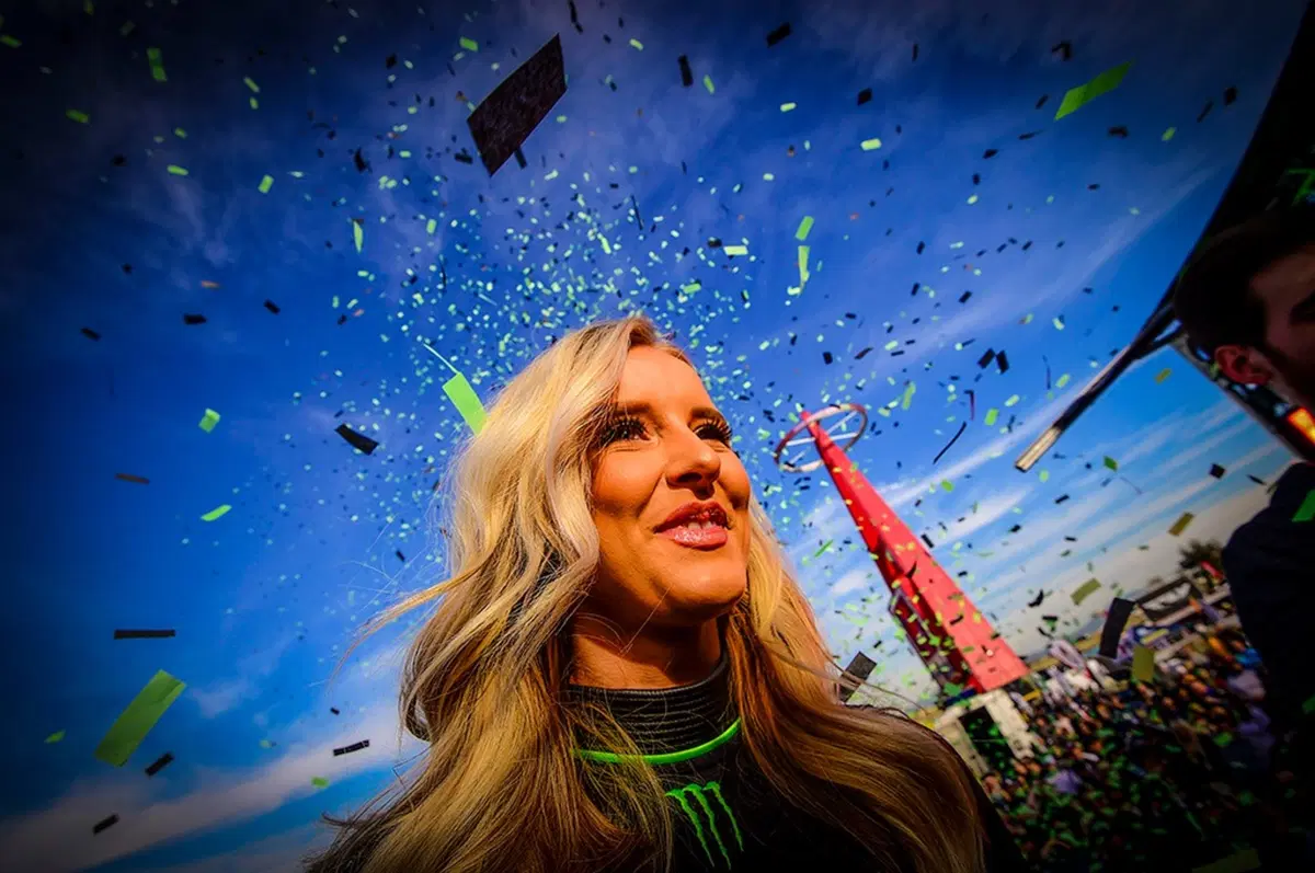 Gallery. Lo spettacolo del Supercross è fuori dalla pista (36)