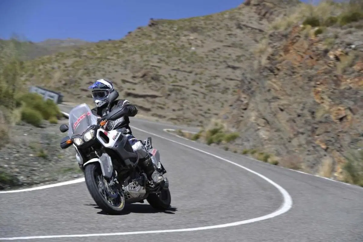 Yamaha XT1200Z Super Ténéré Worldcrosser   (17)