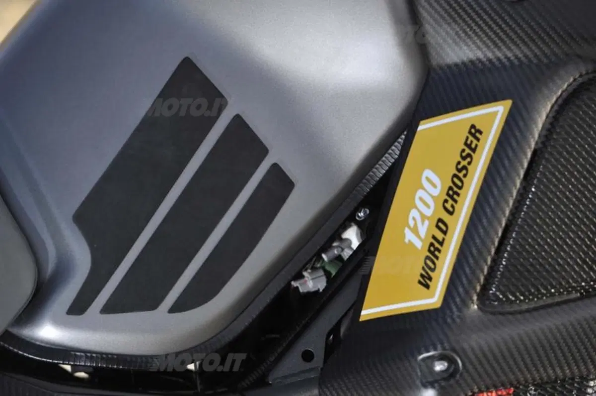Yamaha XT1200Z Super Ténéré Worldcrosser   (28)
