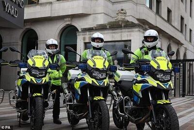 Londra: la polizia si dota di sette BMW F750GS per contrastare i furti di moto e scooter
