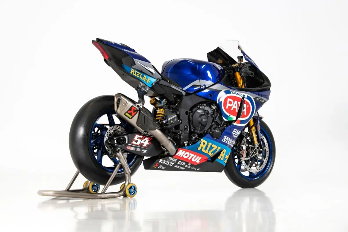Le cinque Yamaha R1 del mondiale SBK 2020 (16)