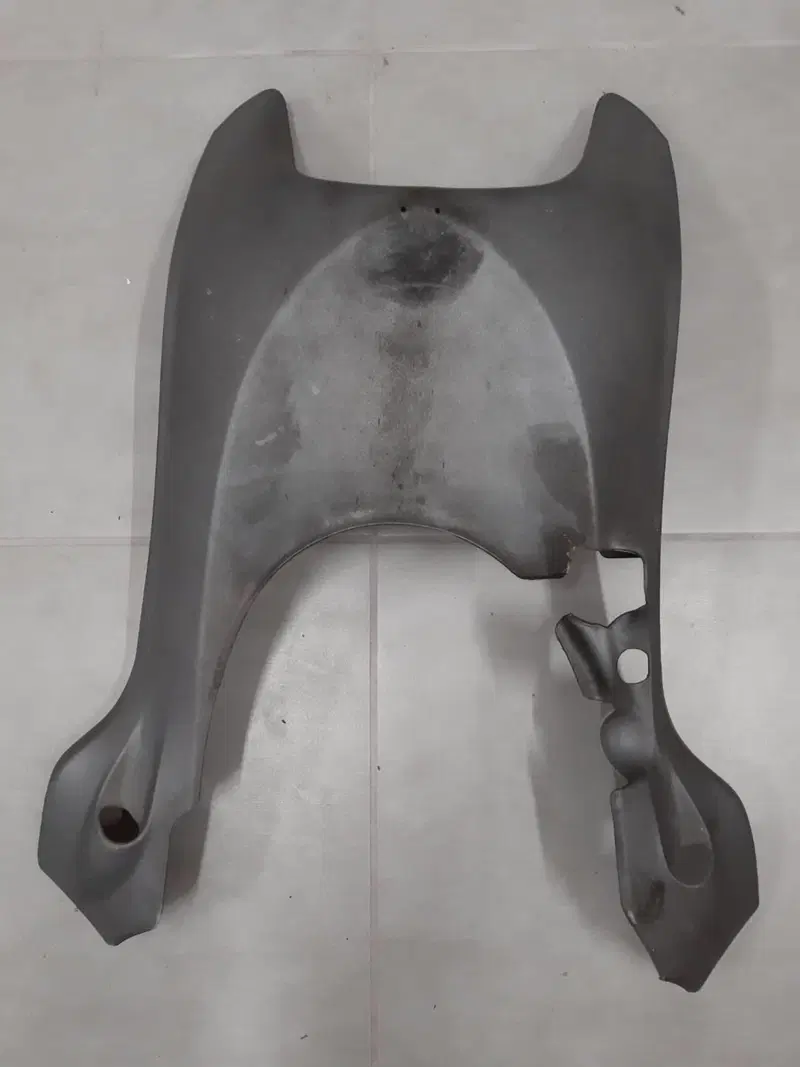 Carena sottopedana Piaggio X9 (2)