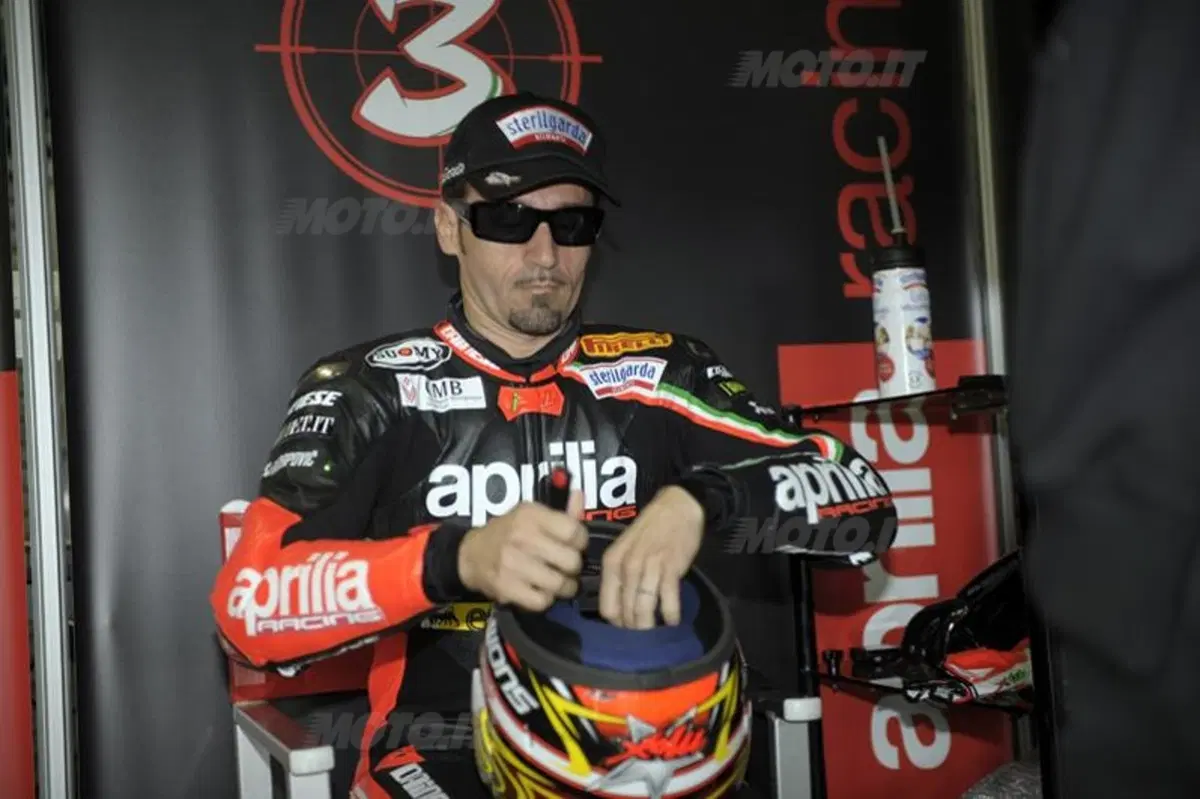 Tom Sykes su Kawasaki impressiona nei test SBK di Aragon