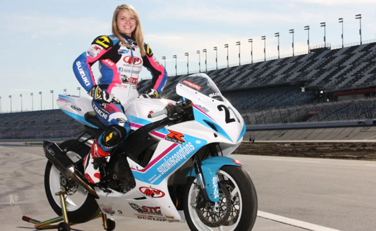 Elena Myers entra nella storia della 200 Miglia di Daytona (2)