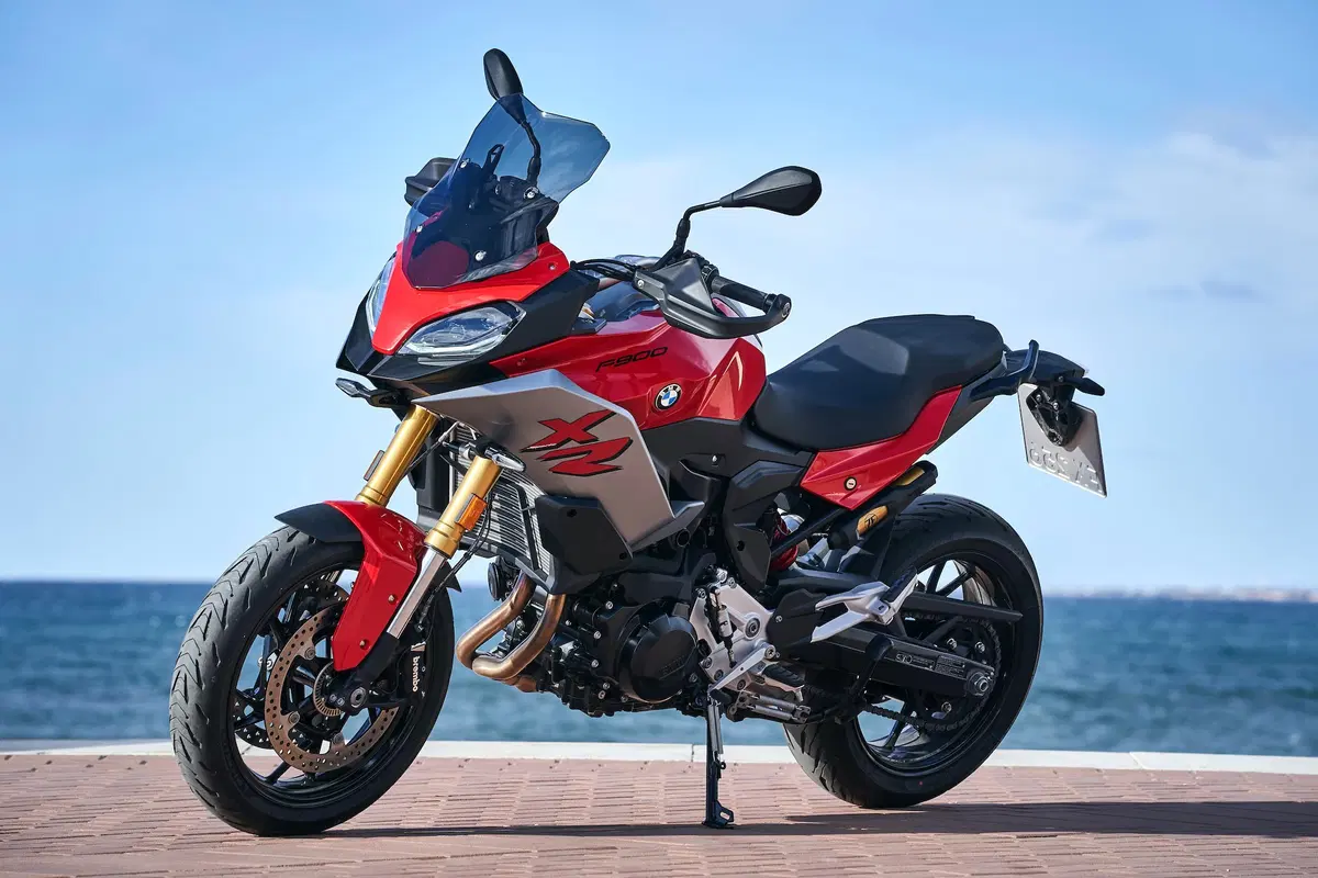 BMW F900 XR. Crossover accessibile (17)