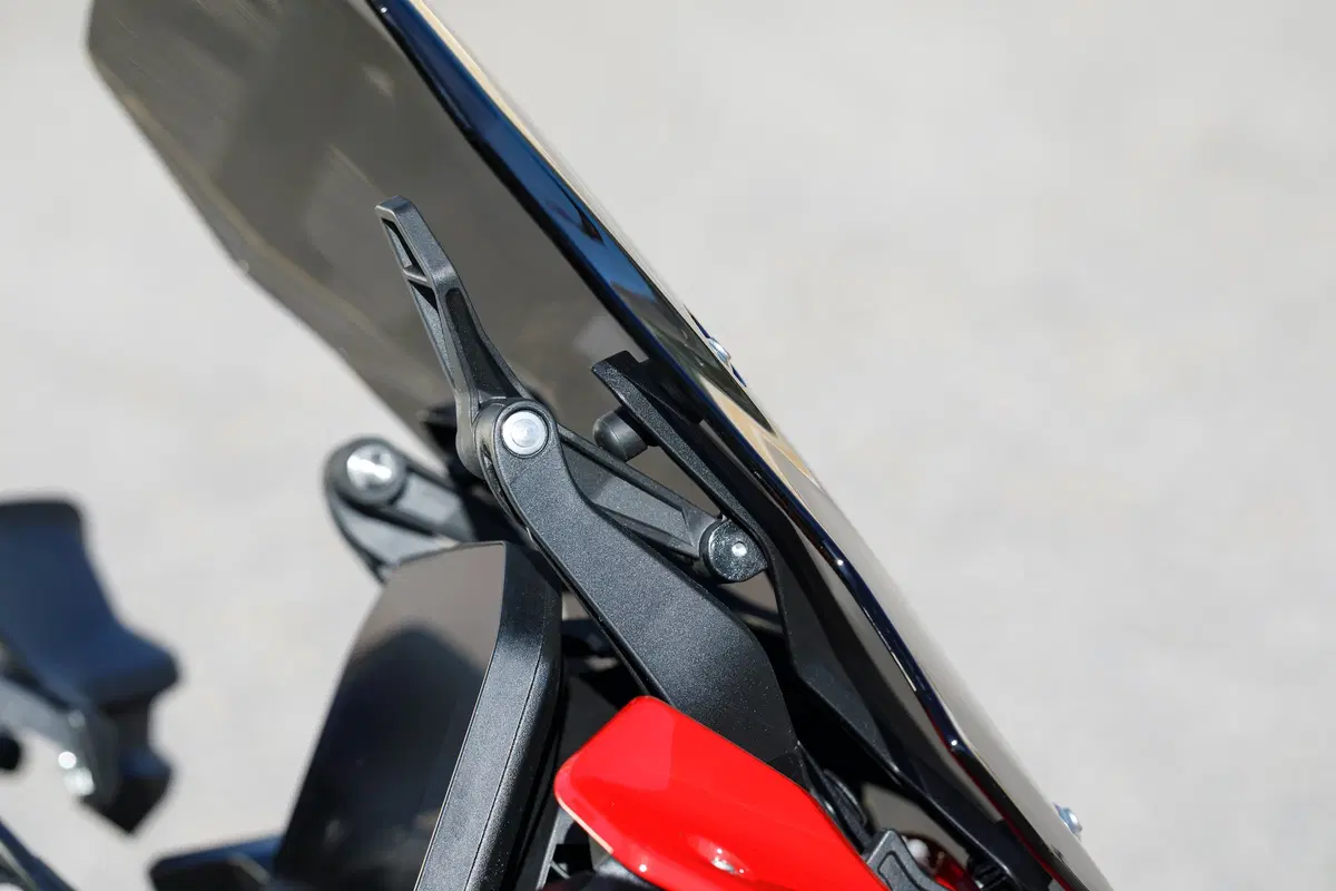 BMW F900 XR. Crossover accessibile (26)