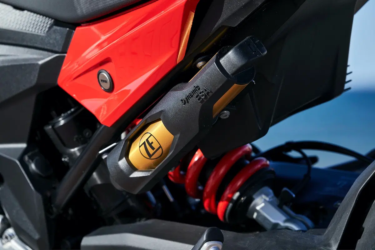 BMW F900 XR. Crossover accessibile (27)