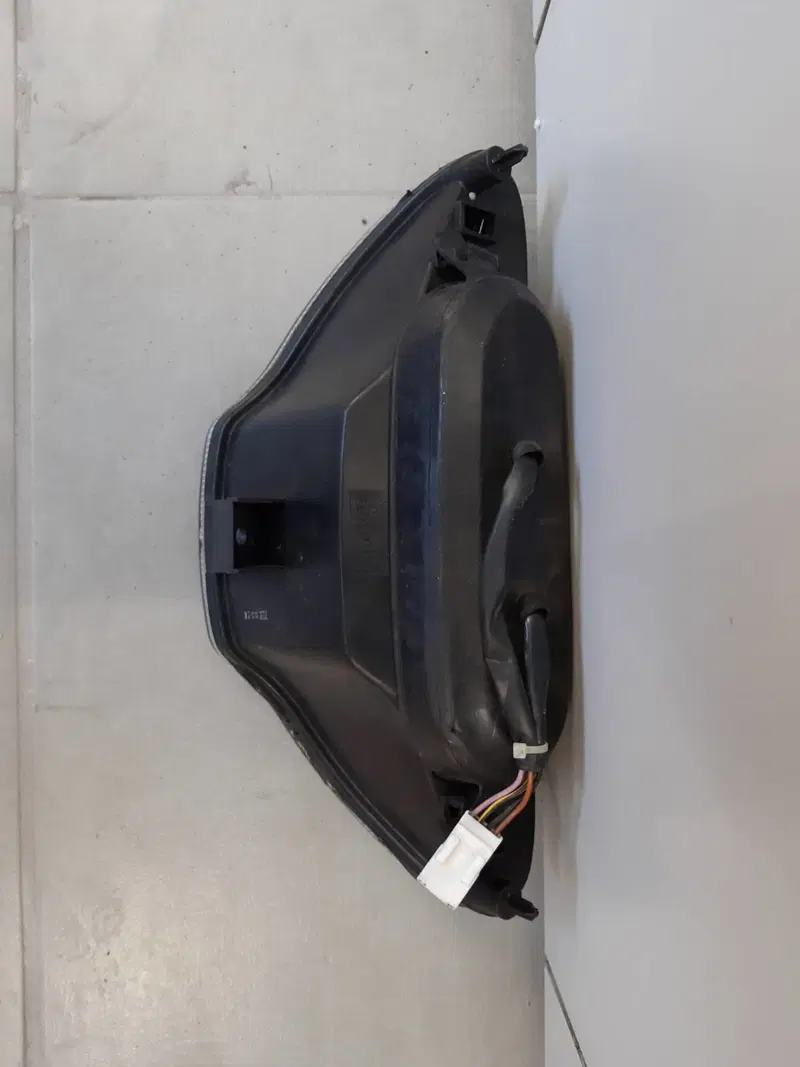 Faro anteriore Gilera Runner (4)