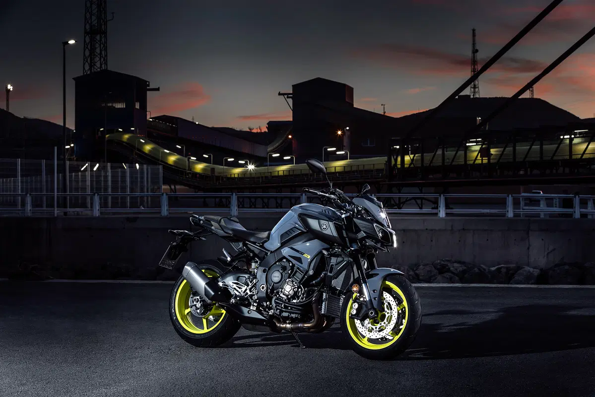 Yamaha MT-10 (2)