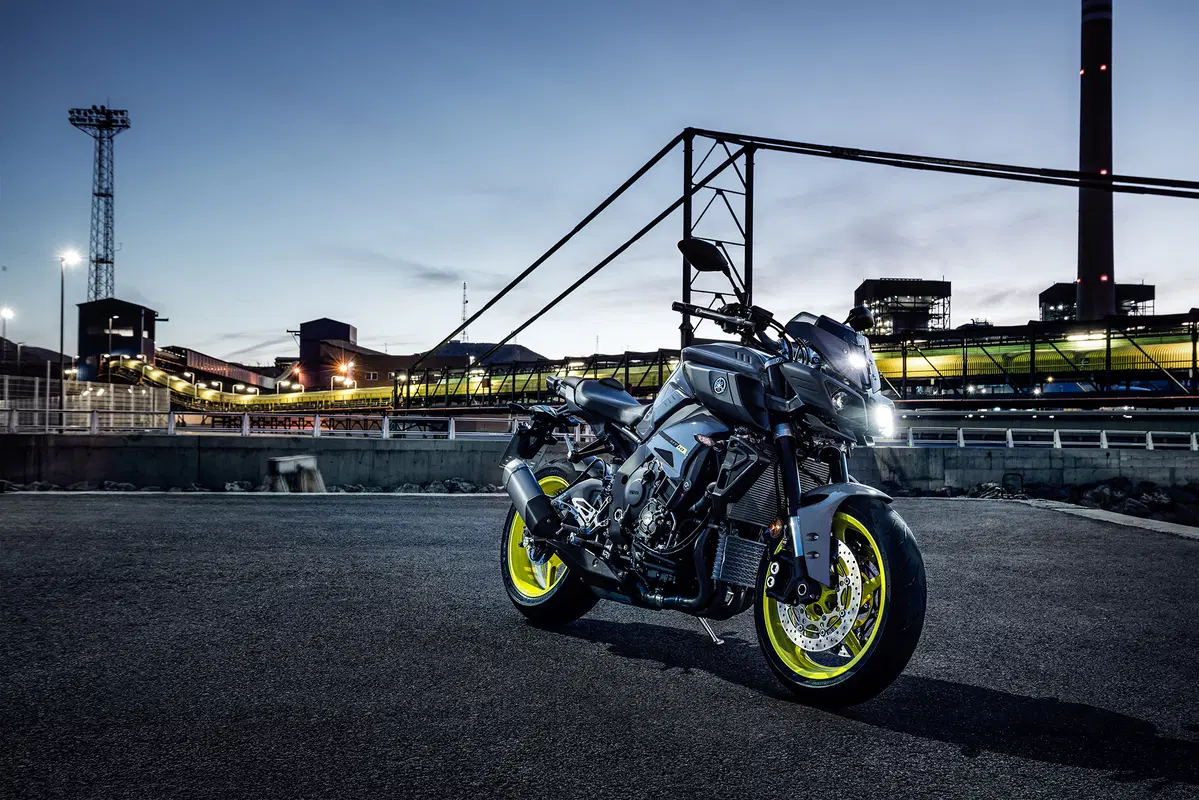 Yamaha MT-10 (3)