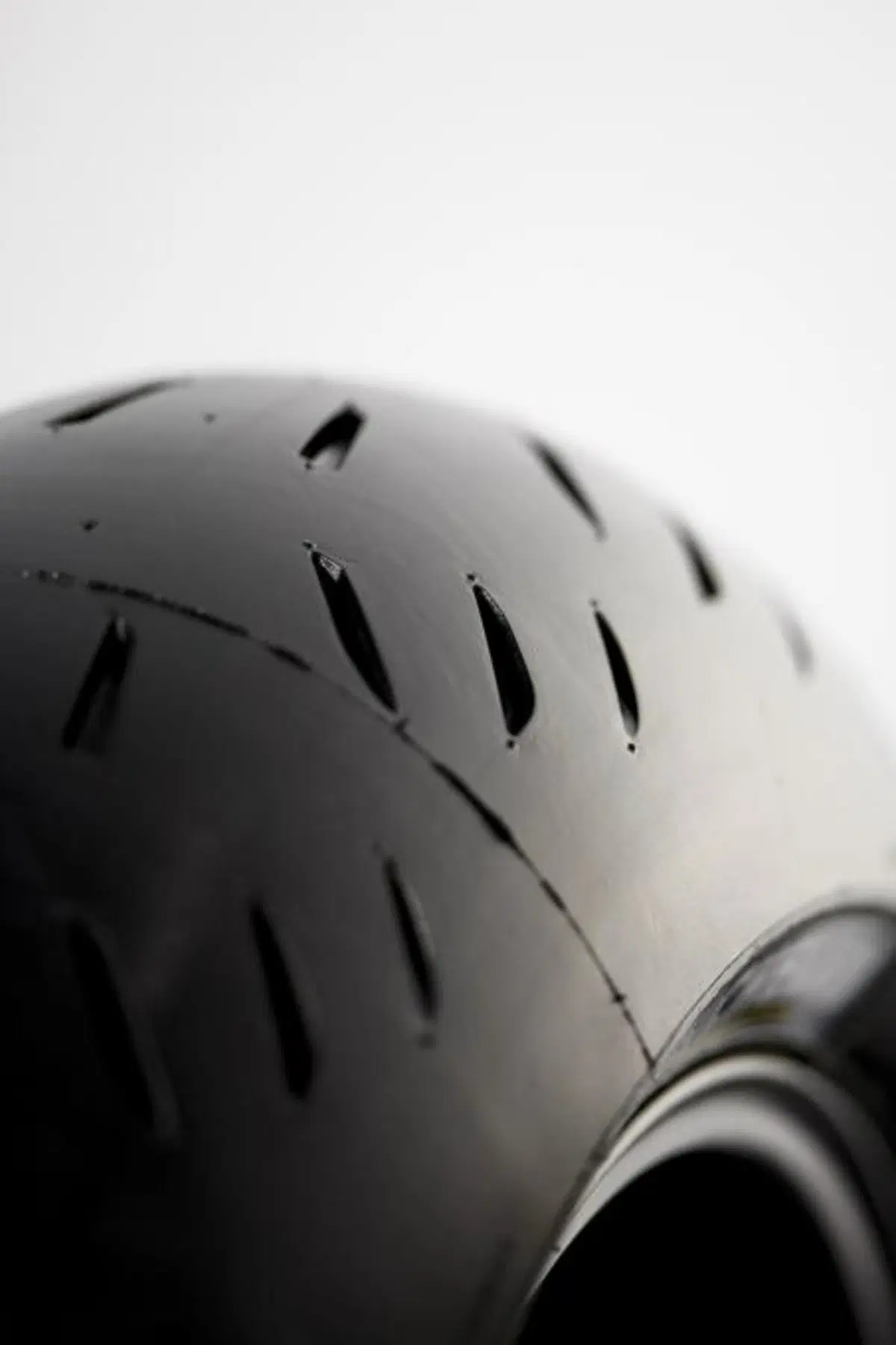 Test pneumatici. Michelin Power Cup (20)