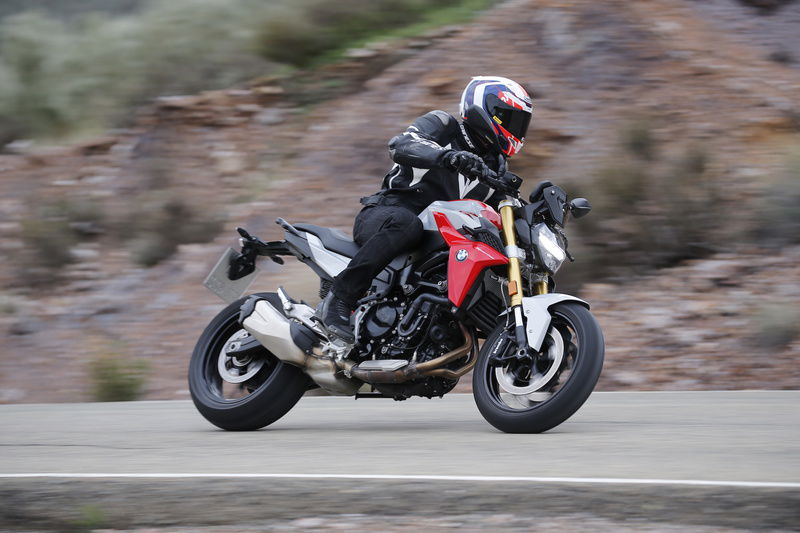 BMW F900 R. Harder, better, faster, stronger