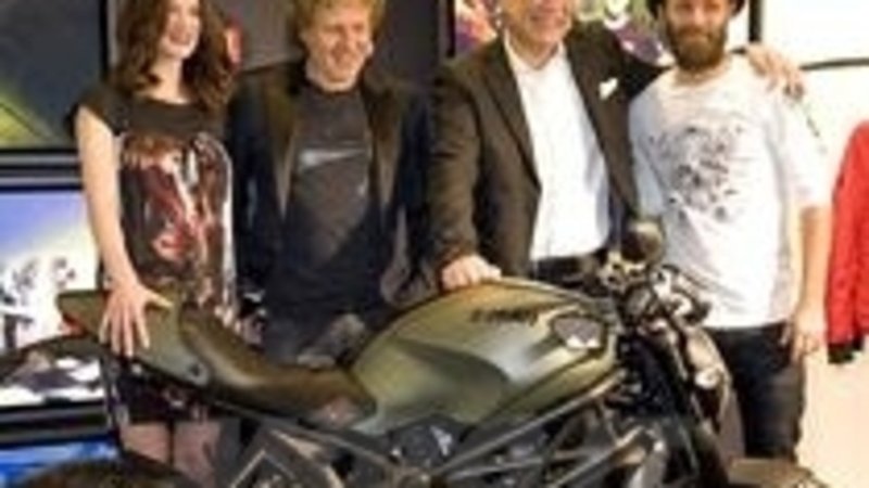 A Roma Fiorello e Asia Argento presentano la Ducati Monster Diesel