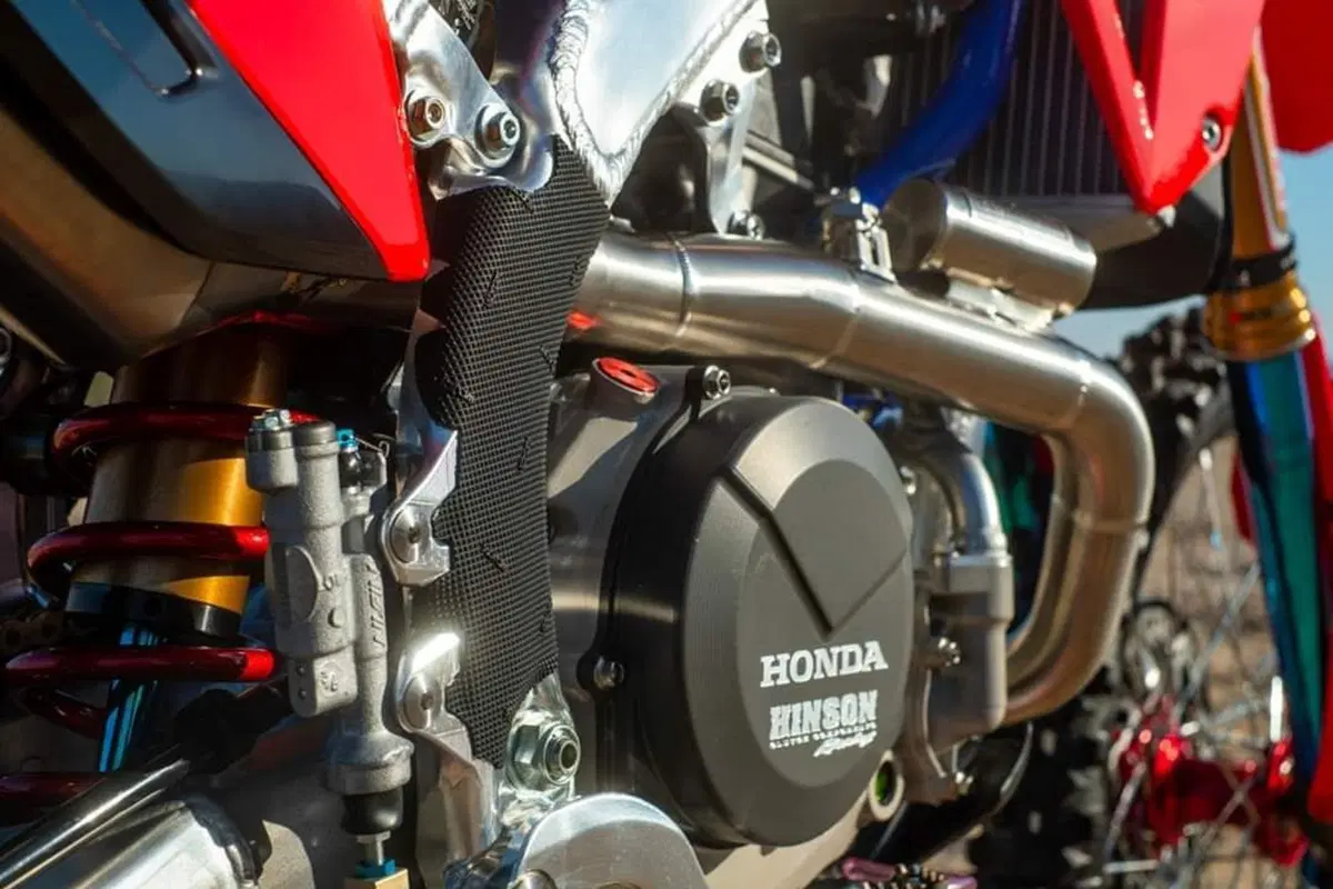 Honda CRF 450R HRC: a Riola Gajser porta in gara la 2021?