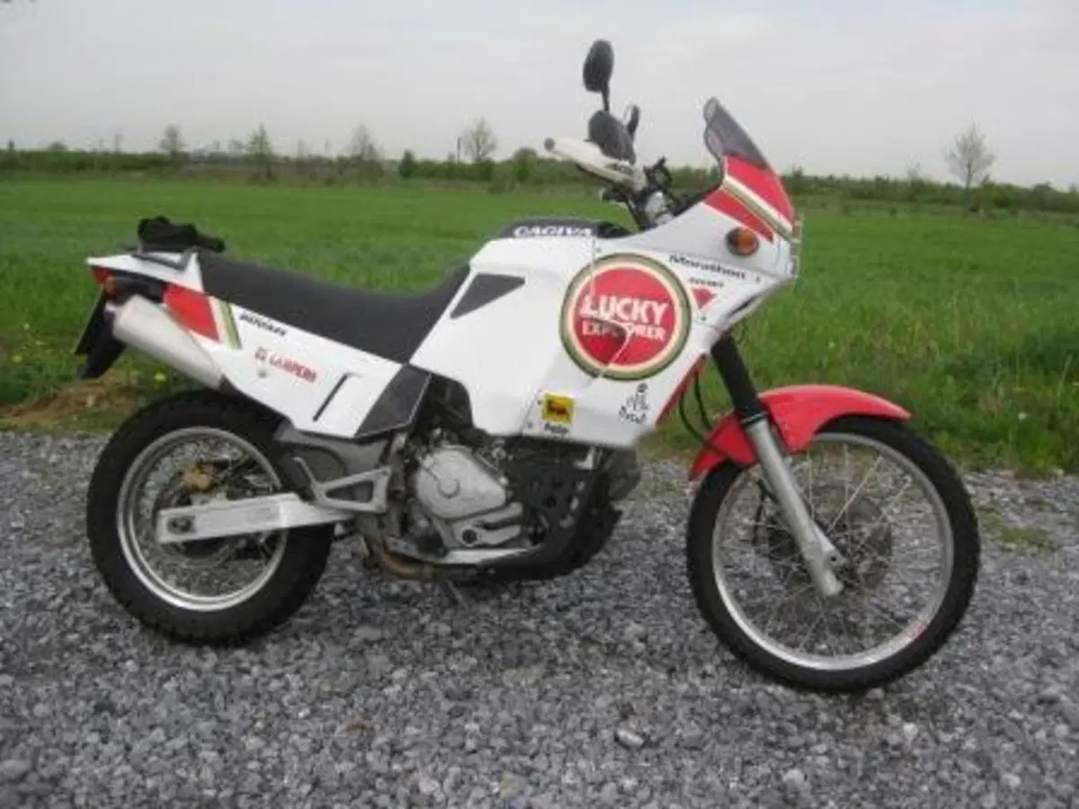 Le Belle di Moto.it: Cagiva Elefant 900 Marathon (3)