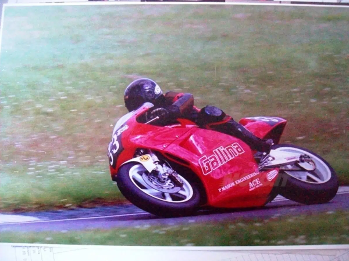 Roberto Gallina: "Oggi conta più la moto del pilota" (8)