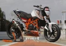 KTM 690 Duke in versione speciale Track