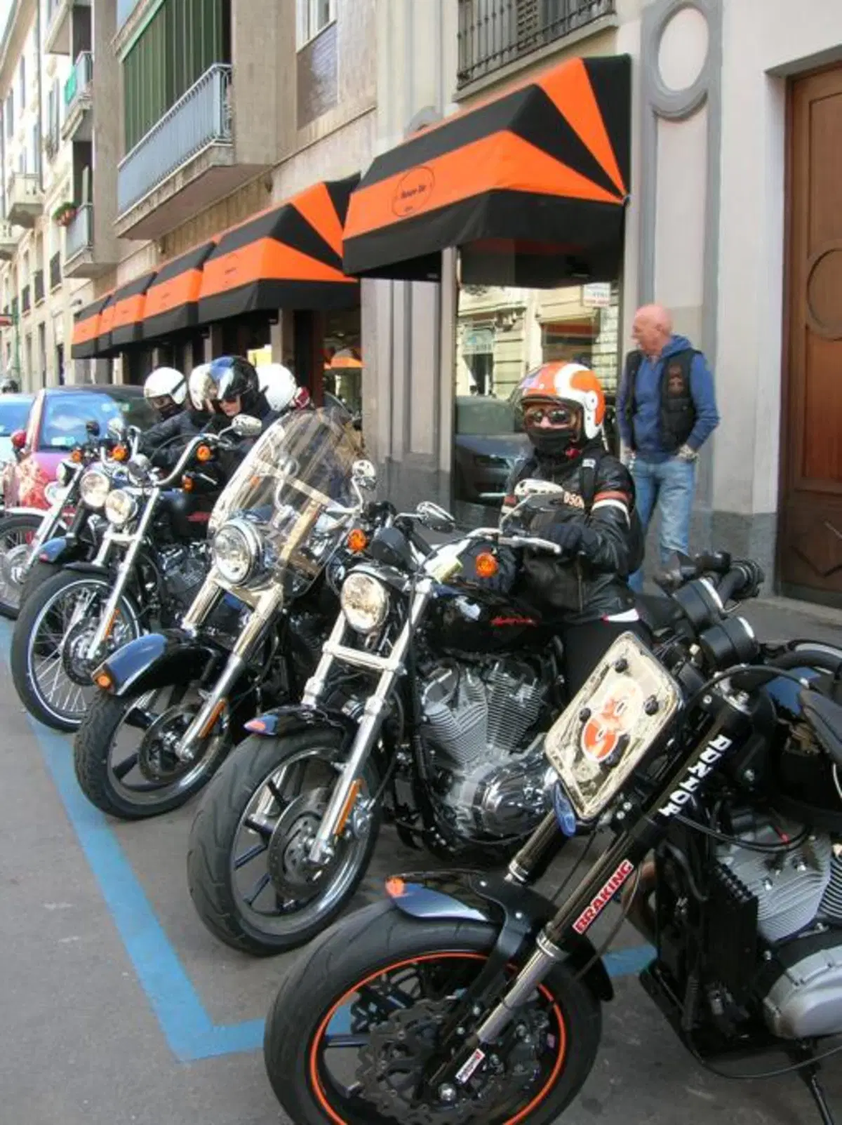 Harley-Davidson Spring Break. Come on Ladies! (4)