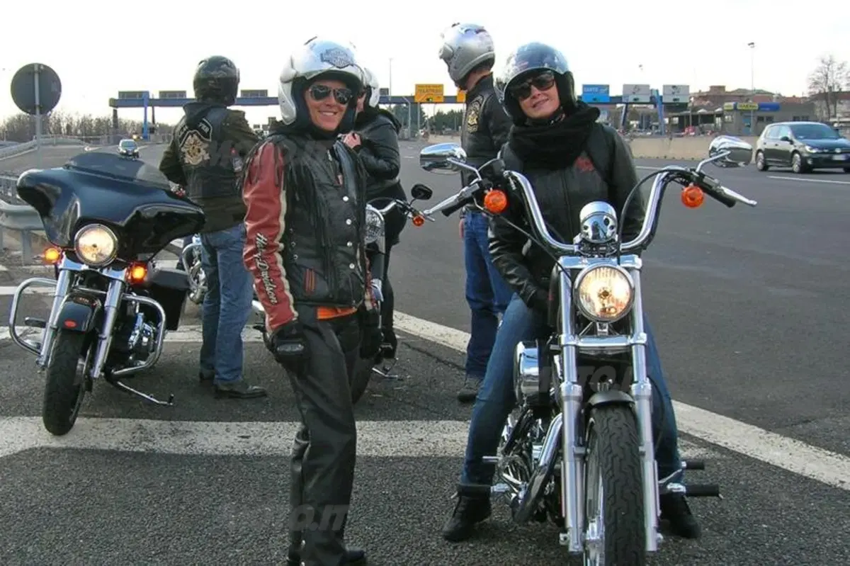 Harley-Davidson Spring Break. Come on Ladies! (14)