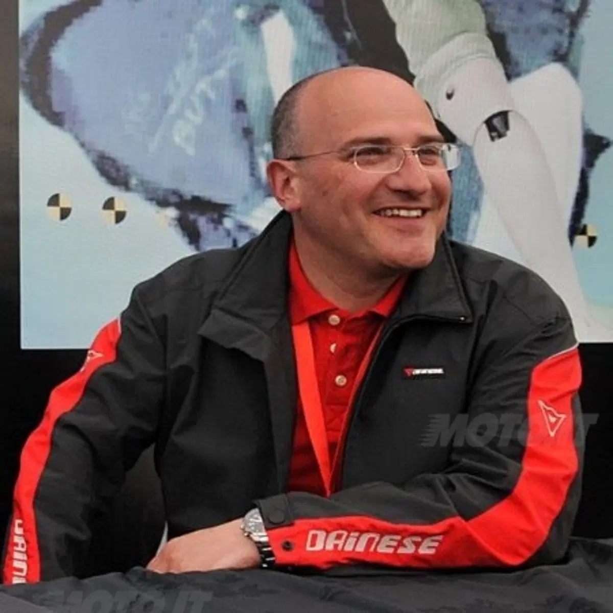 AGV presenta PistaGP, il nuovo casco integrale di Valentino Rossi (9)