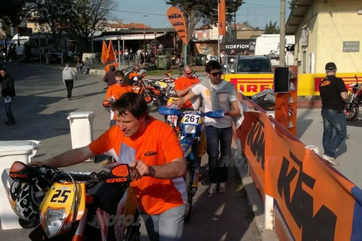 Il Trofeo Enduro KTM Husaberg ha preso il via da Albenga (8)