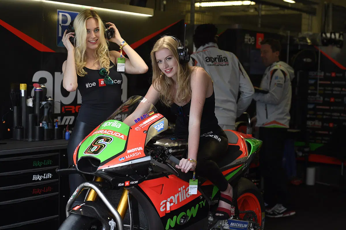 MotoGP 2016. Gli scatti più belli del GP di Francia (11)