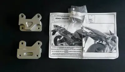 ABBASSA PEDANE CBR600RR - art. T155 GIVI
