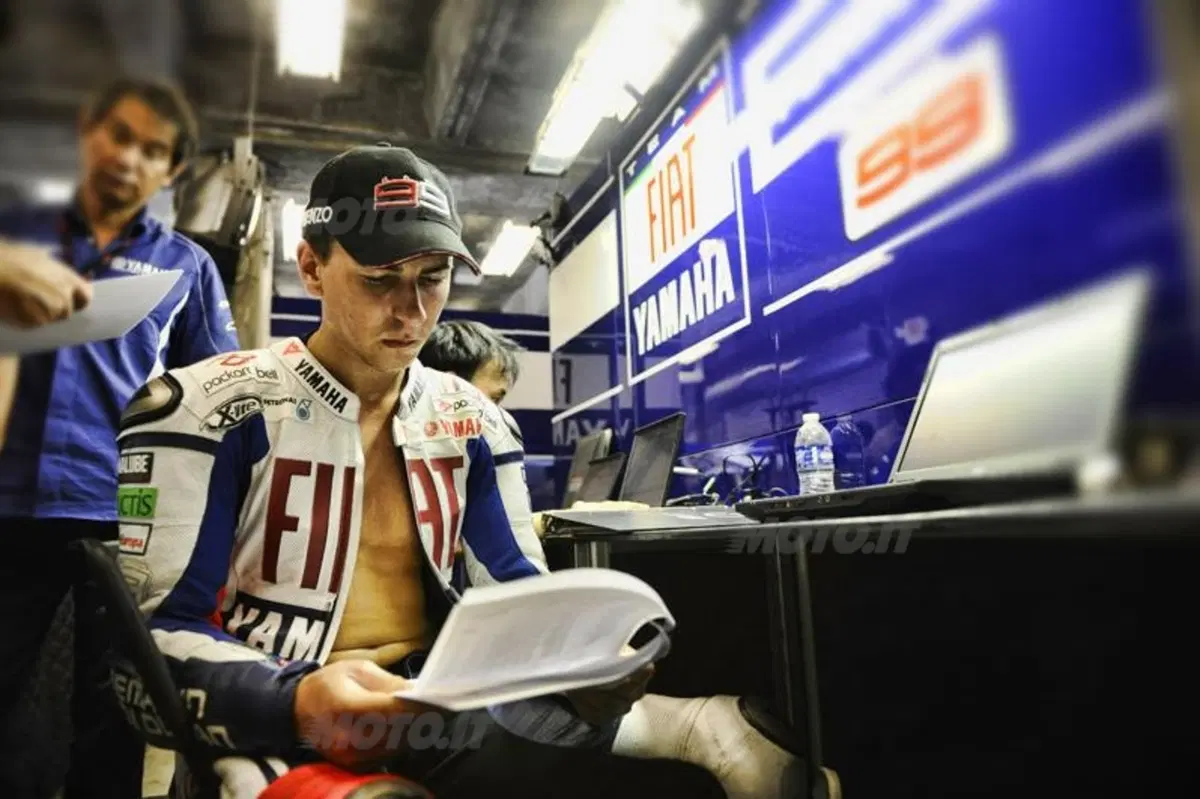 Jorge Lorenzo promette: migliorerò anche il carattere (24)