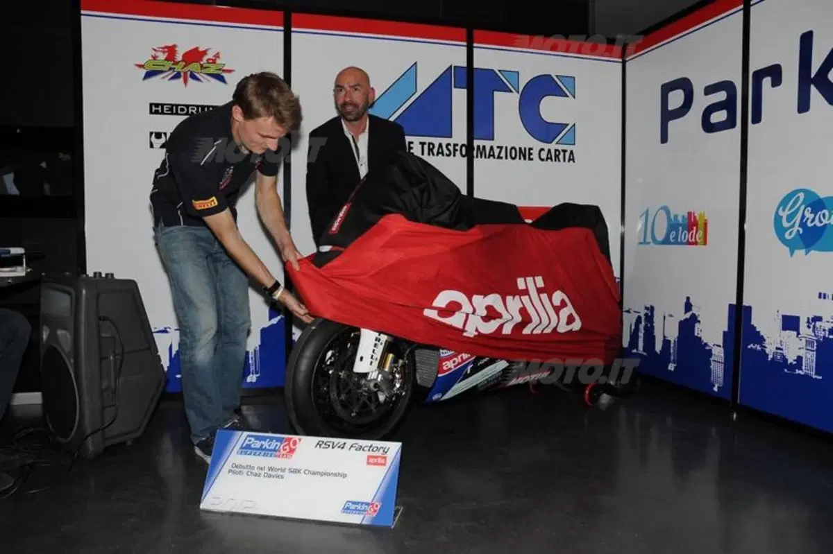 Superbike. Presentato a Milano il ParkinGO Team MTC Racing (2)