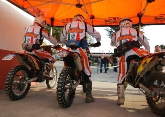 Enduro e Motocross: su la targa, giù i decibel